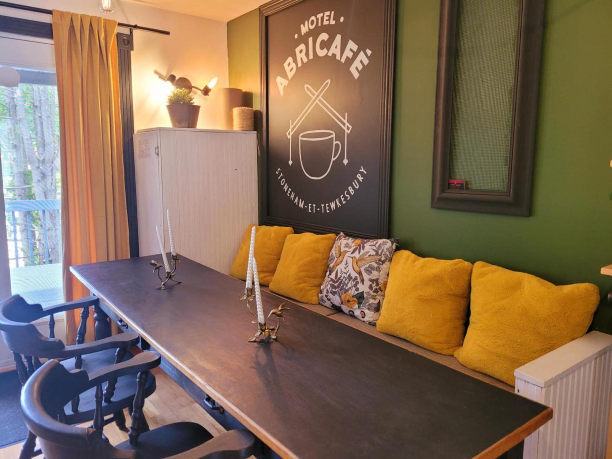 Abricafe